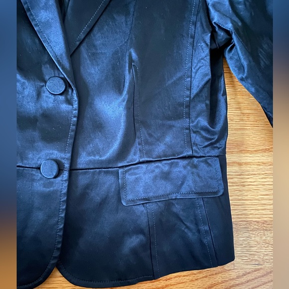 Classic Black Satin Blazer with Button Detail - Picture 7 of 12